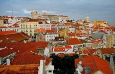 Trzy dniowa podróż do słonecznej Lizbony z Katowic, loty już za 180 zł w dwie strony.